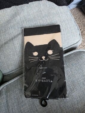 Lovesick Black and Cream Cat Face Ankle Socks